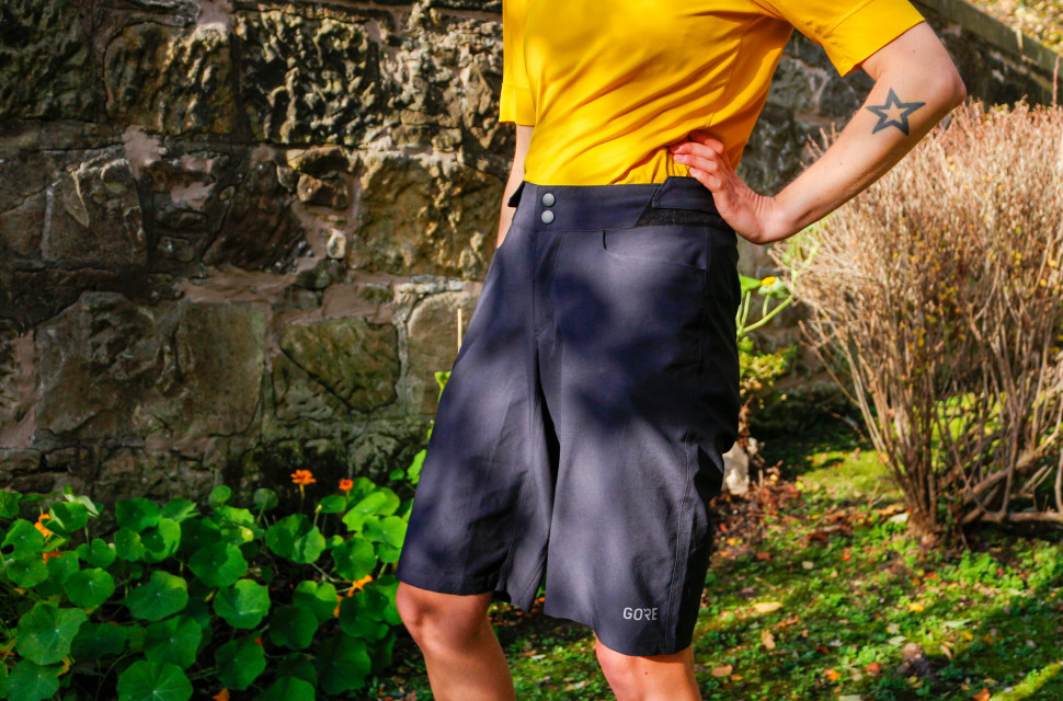 Gore c3 womens online shorts